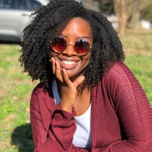 Meet your Posher, Tara